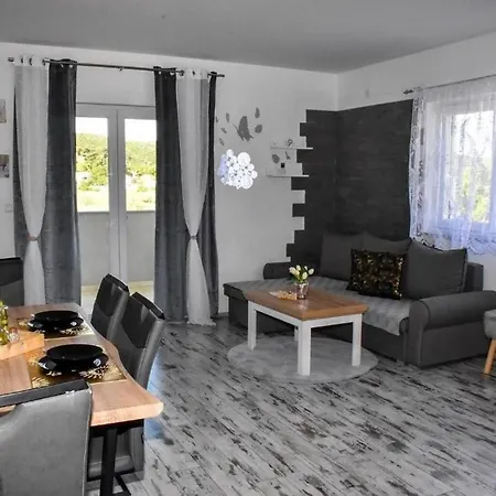 Apartment With A Parking Space Supetarska Draga - Gornja, Rab - 22213