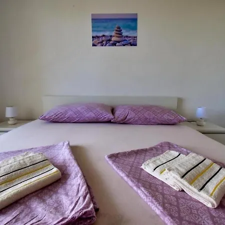 Apartment With A Parking Space Supetarska Draga - Gornja, Rab - 22213 Rab Town
